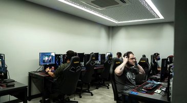 sâm lốc F8bet